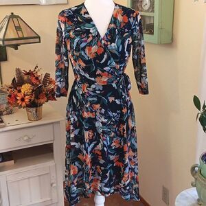 Enfocus Petite Dark Floral Dress. Professional,  Career, Romcom